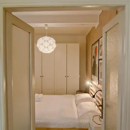 Apartment Bixio 81